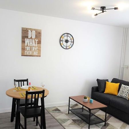 Appartement Le Mans Liberation Buitenkant foto
